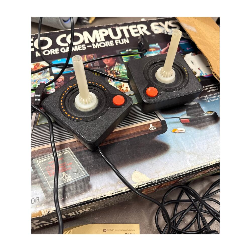 Atari 2600 Video Computer System Original Box Paddle Controllers Untested - Picture 8 of 8